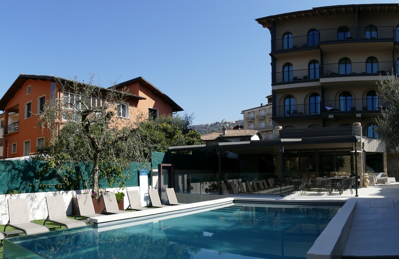 Piscina riscaldata dell’Hotel Al Caminetto