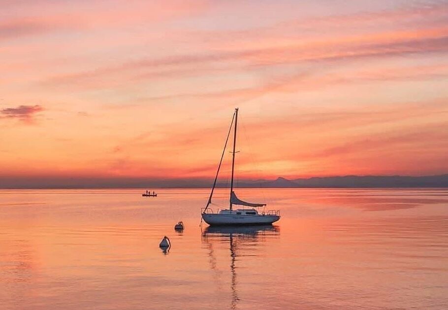 einen atemberaubenden Sonnenuntergang für diejenigen, die ihn sehen wollen!